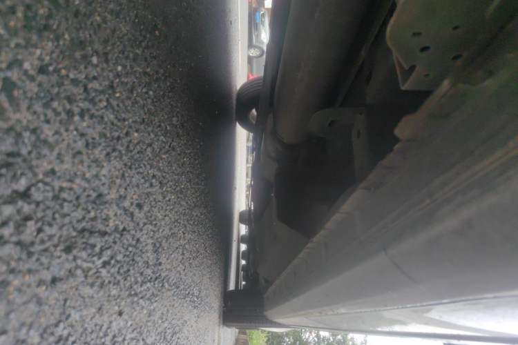 Used Buick GL8 2018 28T Luxury Model China VI Standard Chassis Rear Right