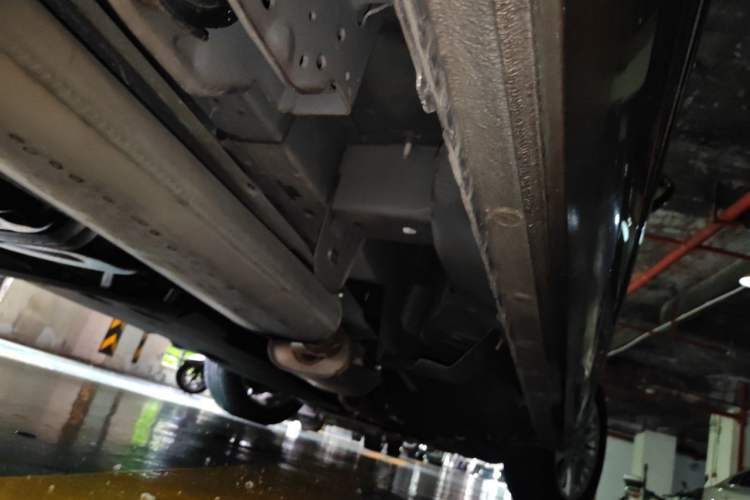 Used Buick GL8 2018 28T Prestige Version China VI Standard Chassis Rear Right