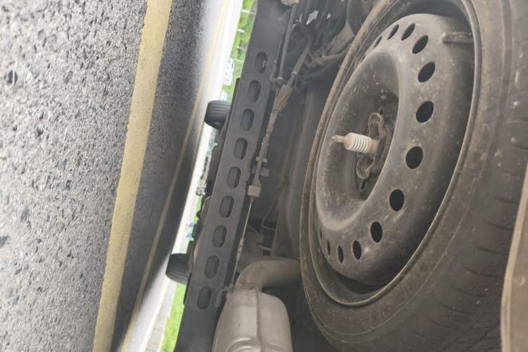 Used Buick GL8 2018 28T Prestige Version China VI Standard Chassis Rear