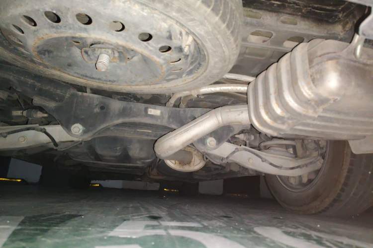 Used Buick GL8 2018 ES 28T Flagship Model China VI Standard Chassis Rear