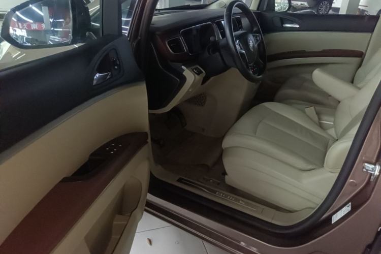 Used Buick GL8 2018 28T Prestige Version China VI Standard Driver Seat