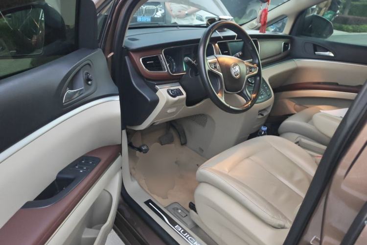 Used Buick GL8 2018 28T Prestige Version China VI Standard Driver Seat