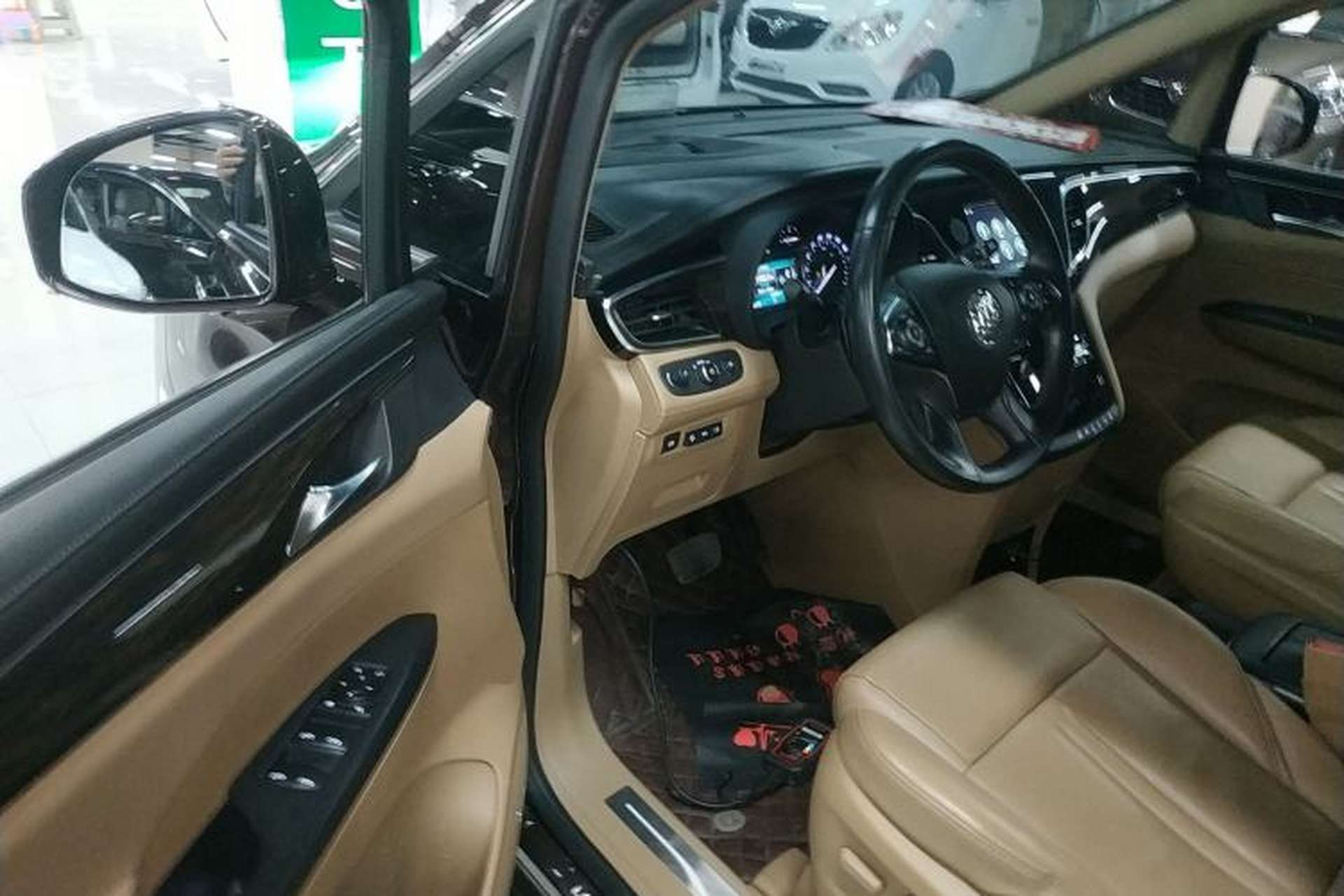 Used Buick GL8 2018 ES 28T Flagship Model China VI Standard Driver Seat
