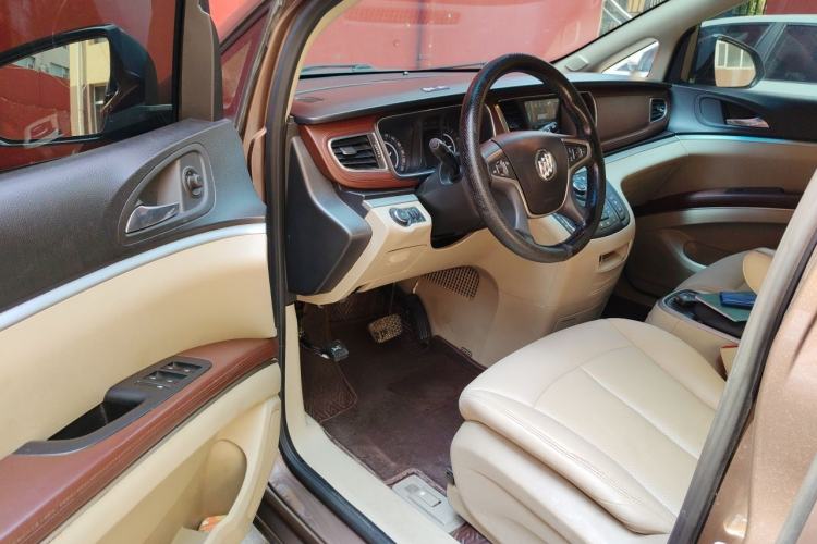 Used Buick GL8 2018 28T Comfort Model China VI Standard Driver Seat