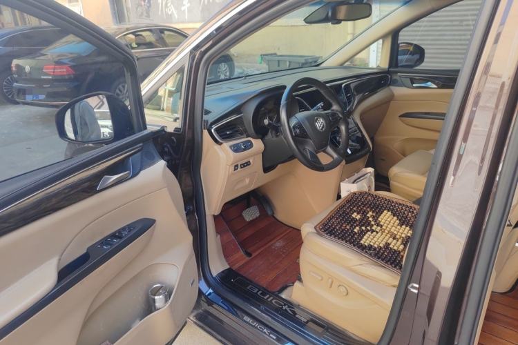 Used Buick GL8 2018 ES 28T Flagship Model China VI Standard Driver Seat