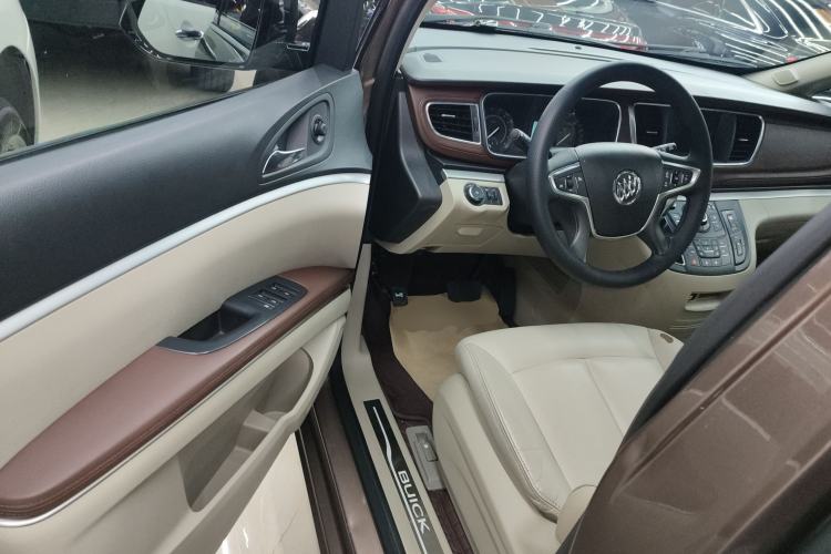 Used Buick GL8 2018 28T Prestige Version China VI Standard Driver Seat