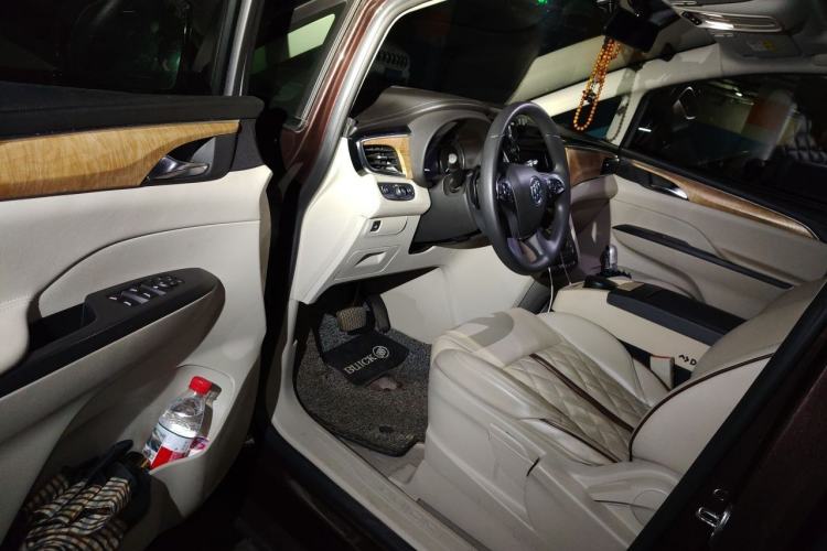 Used Buick GL8 2018 ES 28T Comfort Model China VI Standard Driver Seat
