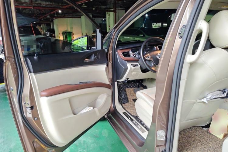 Used Buick GL8 2018 28T Prestige Version China VI Standard Driver Seat