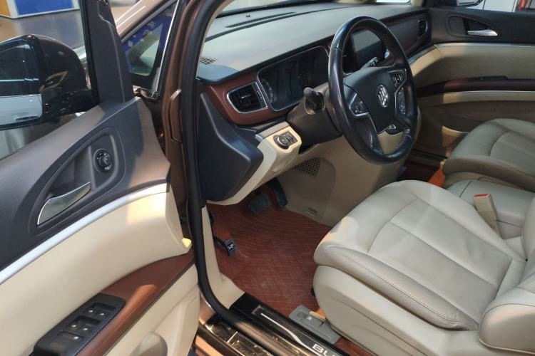 Used Buick GL8 2018 28T Prestige Version China VI Standard Driver Seat