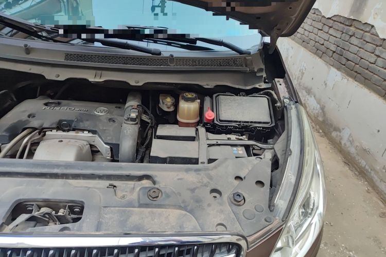Used Buick GL8 2018 28T Luxury Model China VI Standard Engine Bay Left