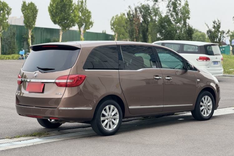 Used Buick GL8 2018 28T Luxury Model China VI Standard Exterior 2