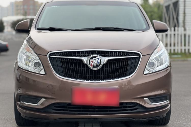 Used Buick GL8 2018 28T Luxury Model China VI Standard Exterior 3