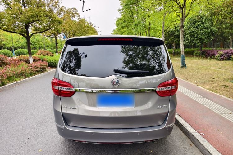 Used Buick GL8 2018 28T Luxury Model China VI Standard Exterior 4