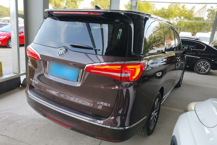 Used Buick GL8 2018 ES 28T Flagship Model China VI Standard Exterior 5
