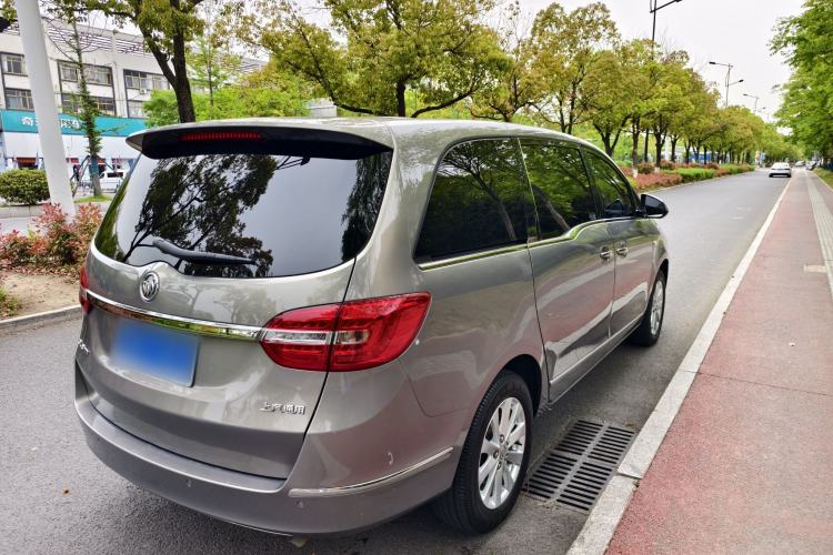 Used Buick GL8 2018 28T Luxury Model China VI Standard Exterior 5