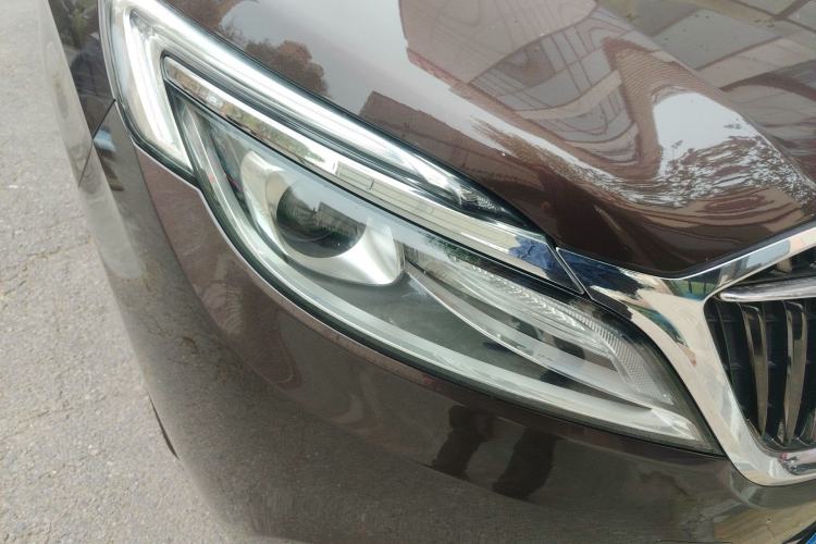 Used Buick GL8 2018 ES 28T Comfort Model China VI Standard Exterior 6