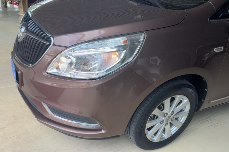 Used Buick GL8 2018 28T Luxury Model China VI Standard Exterior 6