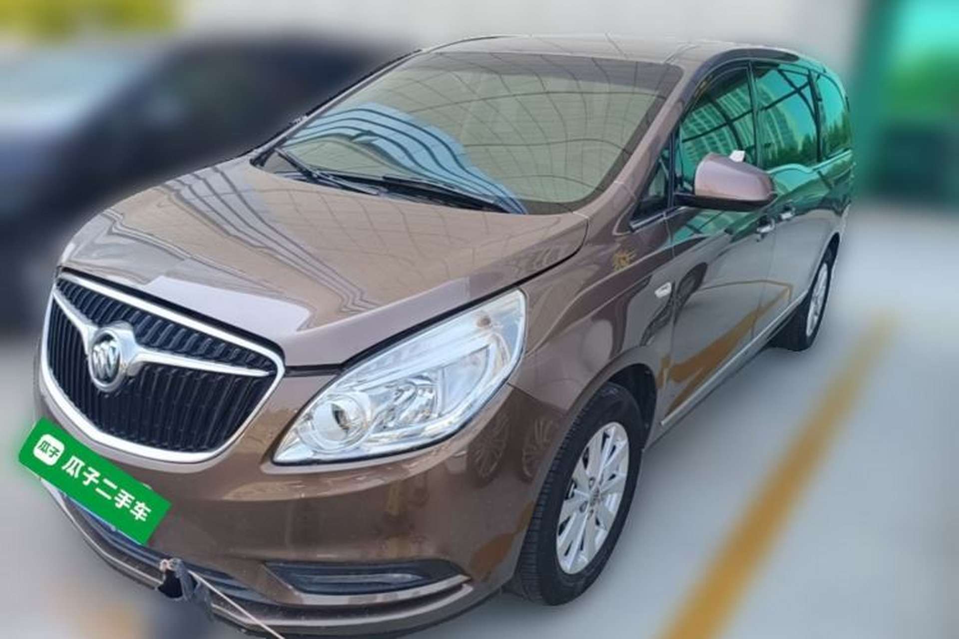 Used Buick GL8 2018 28T Luxury Model China VI Standard Front Left 45 Deg