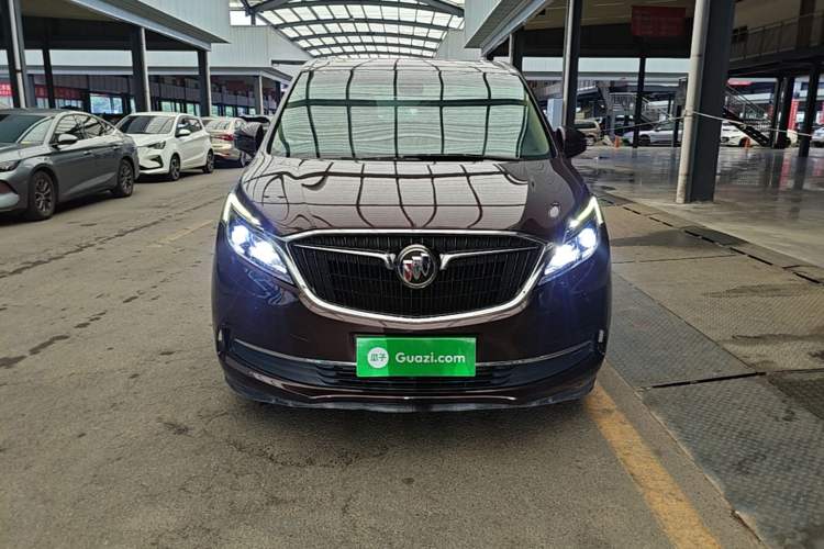 Used Buick GL8 2018 ES 28T Luxury Model China VI Standard Front