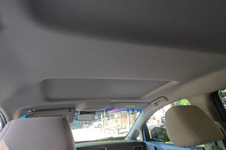 Used Buick GL8 2018 28T Comfort Model China VI Standard Headliner