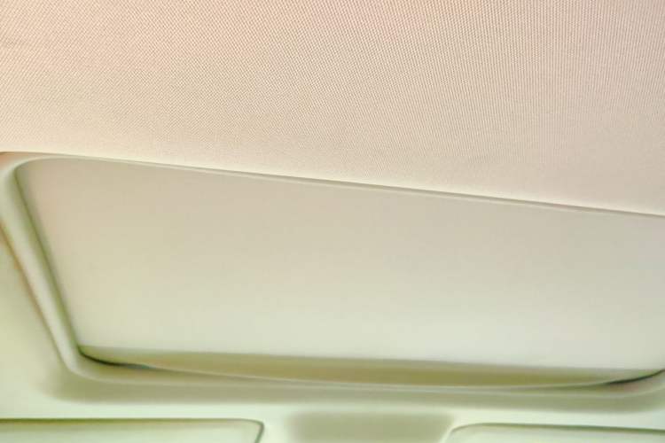 Used Buick GL8 2018 28T Luxury Model China VI Standard Headliner