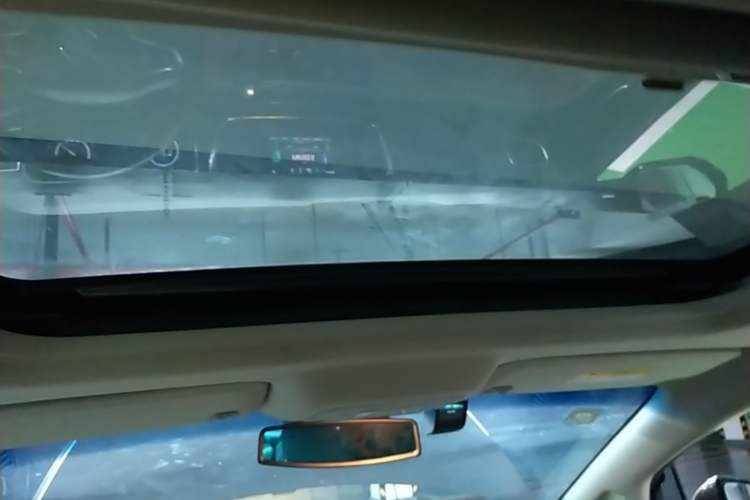 Used Buick GL8 2018 28T Luxury Model China VI Standard Headliner