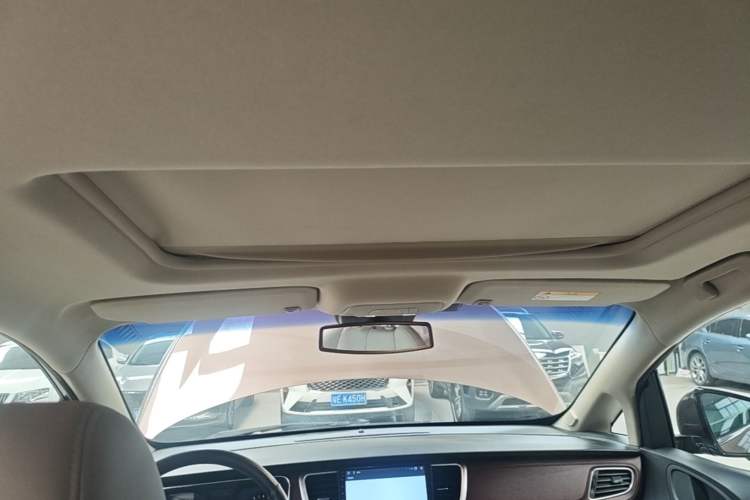 Used Buick GL8 2018 28T Prestige Version China VI Standard Headliner
