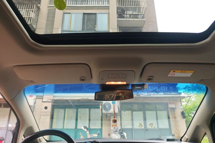 Used Buick GL8 2018 28T Luxury Model China VI Standard Headliner