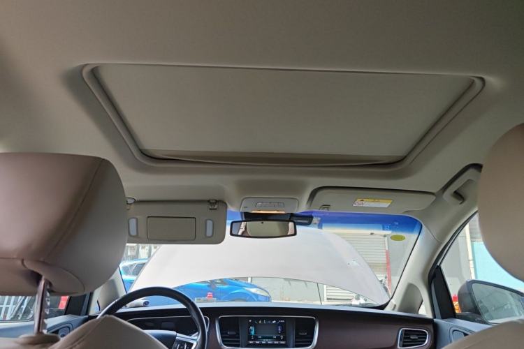 Used Buick GL8 2018 28T Luxury Model China VI Standard Headliner