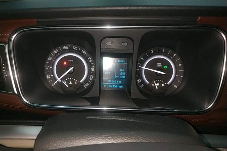 Used Buick GL8 2018 28T Luxury Model China VI Standard Instrument Cluster