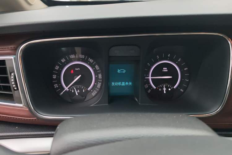 Used Buick GL8 2018 28T Luxury Model China VI Standard Instrument Cluster