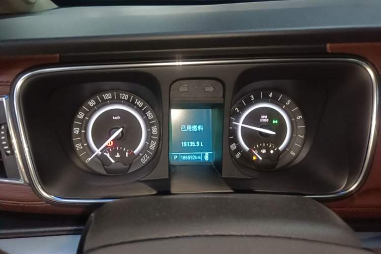 Used Buick GL8 2018 28T Prestige Version China VI Standard Instrument Cluster