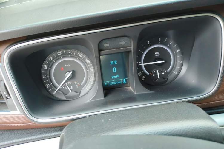 Used Buick GL8 2018 28T Luxury Model China VI Standard Instrument Cluster