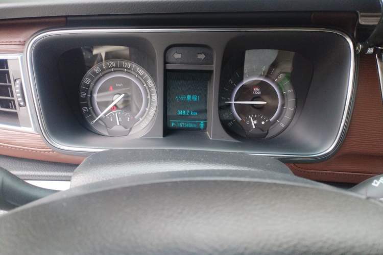 Used Buick GL8 2018 28T Luxury Model China VI Standard Instrument Cluster