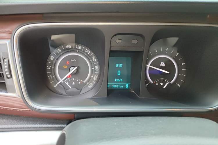Used Buick GL8 2018 28T Luxury Model China VI Standard Instrument Cluster