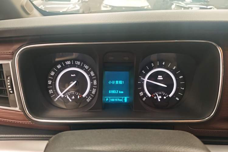 Used Buick GL8 2018 28T Prestige Version China VI Standard Instrument Cluster