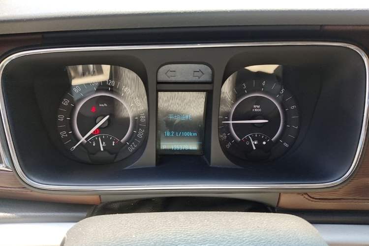 Used Buick GL8 2018 28T Luxury Model China VI Standard Instrument Cluster