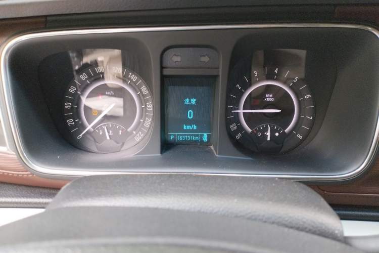 Used Buick GL8 2018 28T Luxury Model China VI Standard Instrument Cluster