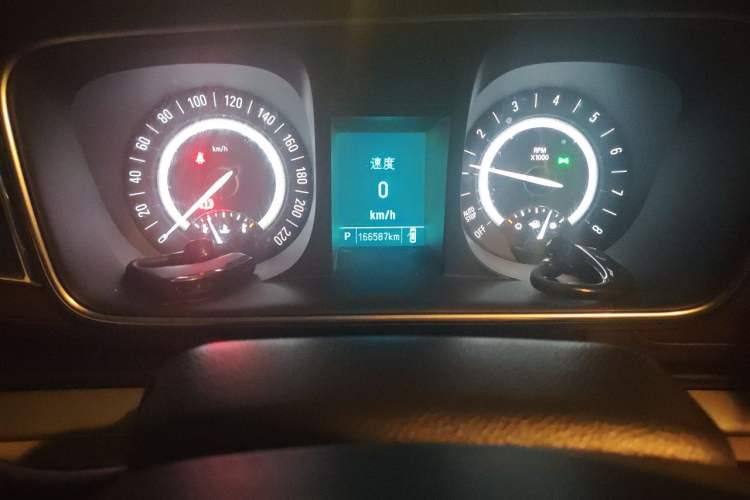 Used Buick GL8 2018 28T Luxury Model China VI Standard Instrument Cluster