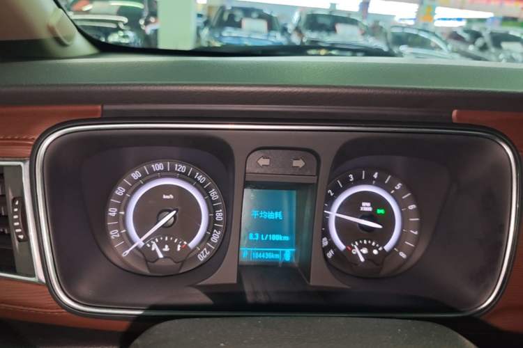 Used Buick GL8 2018 28T Luxury Model China VI Standard Instrument Cluster