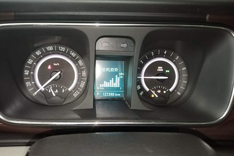 Used Buick GL8 2018 28T Prestige Version China VI Standard Instrument Cluster