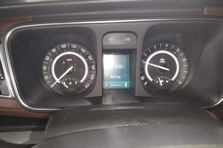 Used Buick GL8 2018 28T Prestige Version China VI Standard Instrument Cluster