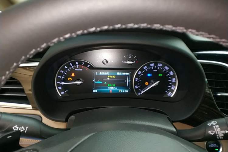 Used Buick GL8 2018 ES 28T Luxury Model China VI Standard Instrument Cluster