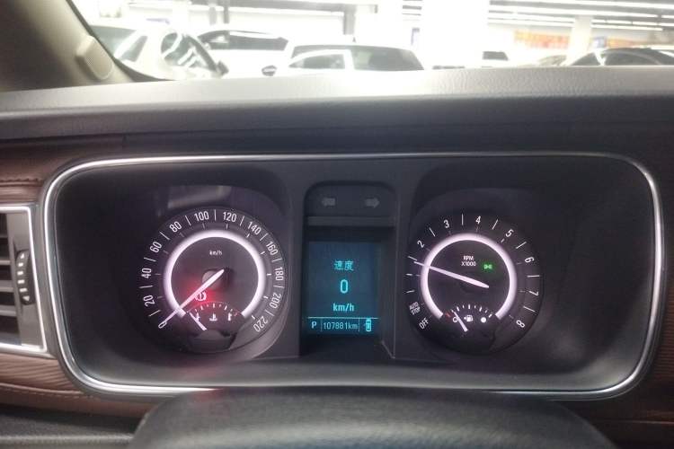Used Buick GL8 2018 28T Prestige Version China VI Standard Instrument Cluster