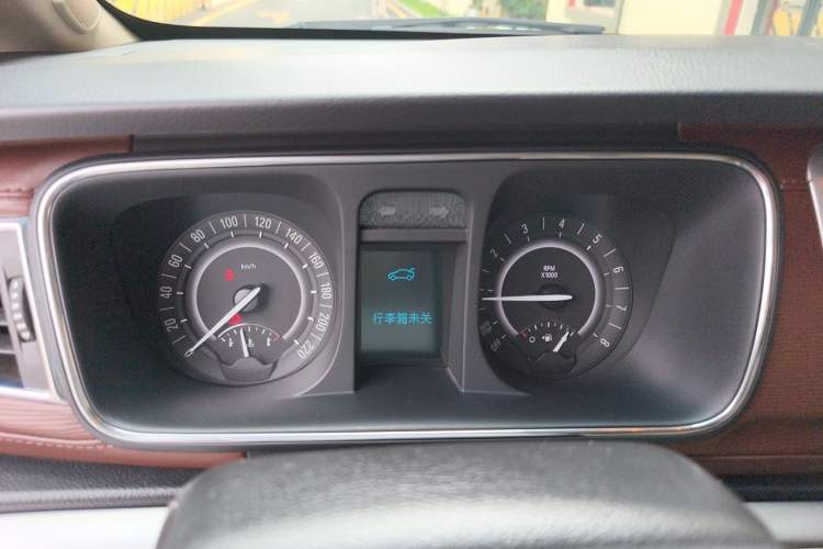 Used Buick GL8 2018 28T Luxury Model China VI Standard Instrument Cluster