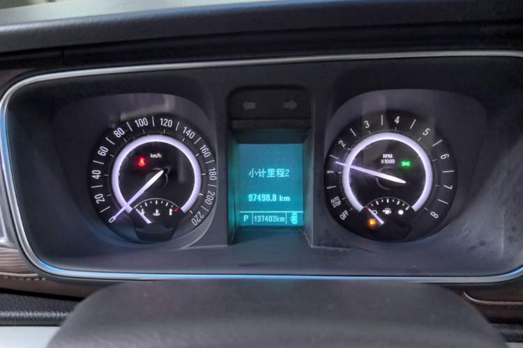 Used Buick GL8 2018 28T Luxury Model China VI Standard Instrument Cluster