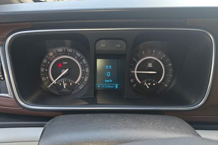 Used Buick GL8 2018 28T Prestige Version China VI Standard Instrument Cluster