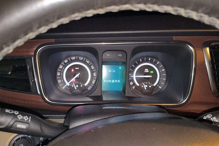 Used Buick GL8 2018 28T Luxury Model China VI Standard Instrument Cluster