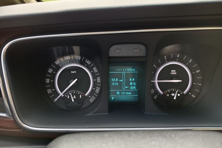 Used Buick GL8 2018 28T Luxury Model China VI Standard Instrument Cluster