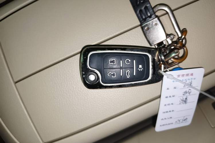 Used Buick GL8 2018 28T Luxury Model China VI Standard Interior 1